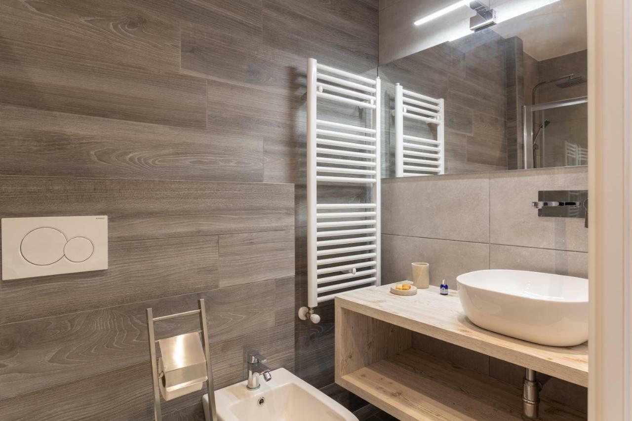 Le Stanze Di Carla! Bagno Privato, Cucina In Comune Florens Exteriör bild